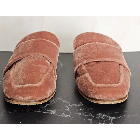 EUC Free People Women's Rose Pink Velvet At Ease Loafers Mules Shoes 38 7.5 - Picture 3 of 8